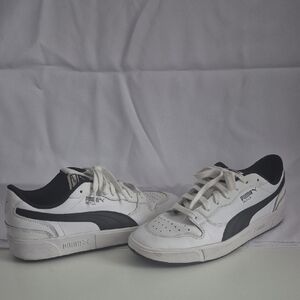 Puma Men's White and Black Sneakers